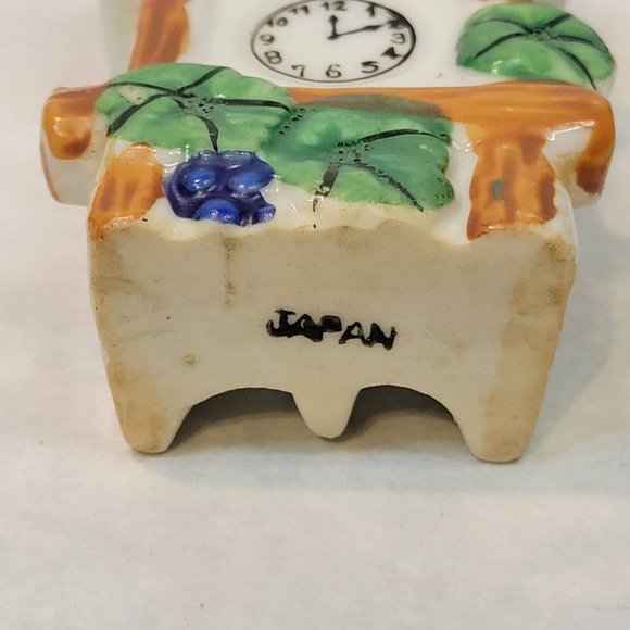 Vintage Ceramic Bird Clock wall pocket Japan 4137 Cuckoo - Picture 8 of 8